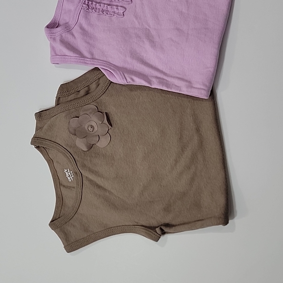 Carter's Set of 3 Onesie's - Picture 2 of 5